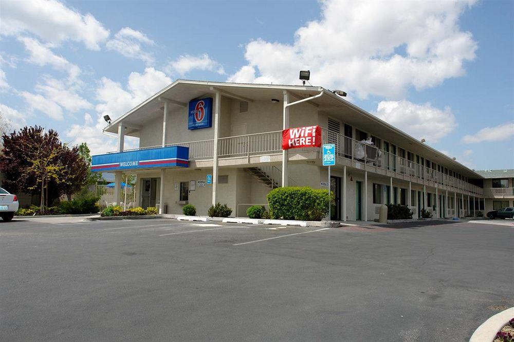 Motel 6-Reno, Nv - Virginia Plumb Exterior foto